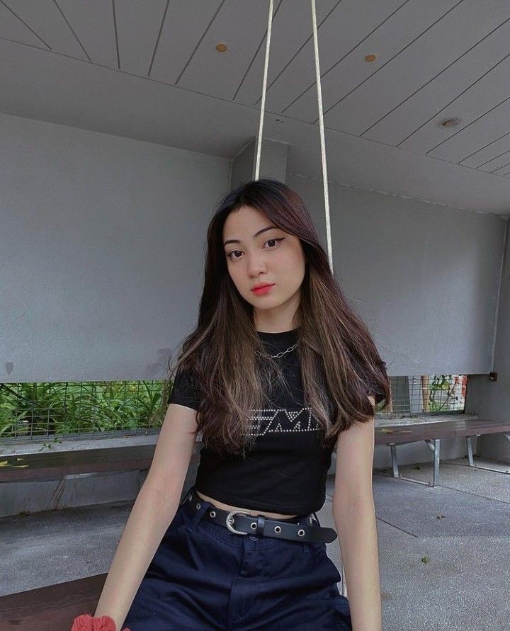 jjovalexander's tweet photo. Hii gua nara newbie disini

Mutualan? rt/like
Fmbst? dm saja
#roots #roots #roleplayer #roleplayerindo #roleplayeraccount  #roleplayerworld https://t.co/PUU1fQz6Qz