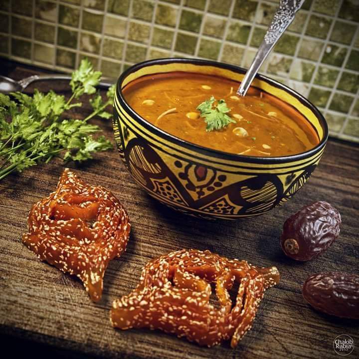 Assali_pur's tweet image. 💎 LE TEMPS PASSE TROP VITE 💎

🌈 Le mois béni est bientôt de retour,  qu'Allah nous facilite à tous 🌸

📸📸📸

#Assali #Miel #Ramadan