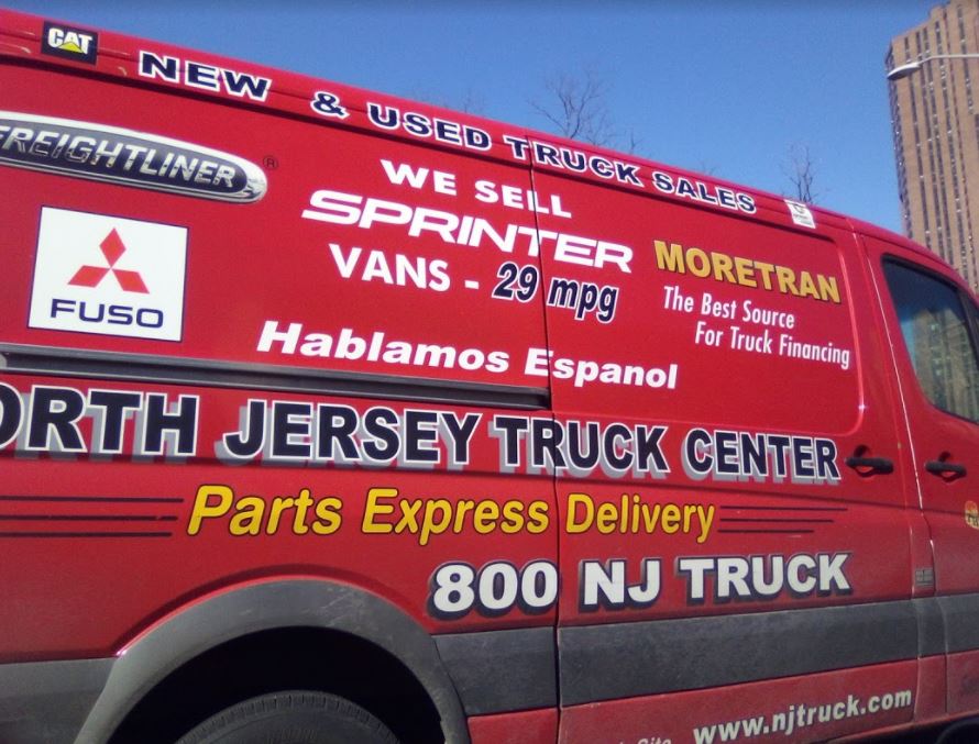 NJTRUCKCENTER's tweet photo. Our Express Parts Delivery Van was spotted on the road recently! We love when customers send in both 'spotted' pics of our vehicles and theirs.
#NJTruck #NJTC #truckparts #truckservice #freightlinertrucks #fusotrucks #sprintervans #truckinglife #trucksforsale #worktrucks https://t.co/fwEWPgoJ5J