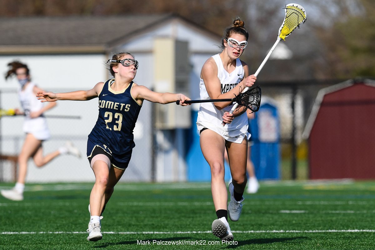 Mark22Photos's tweet photo. Action from Penn Manor at Hempfield girls lacrosse...my first Spring sports assignment in TWO YEARS! Its great to work LAX again. @HSDSportsScores @AdComets @JWalkLNP https://t.co/cEgtE61sOC