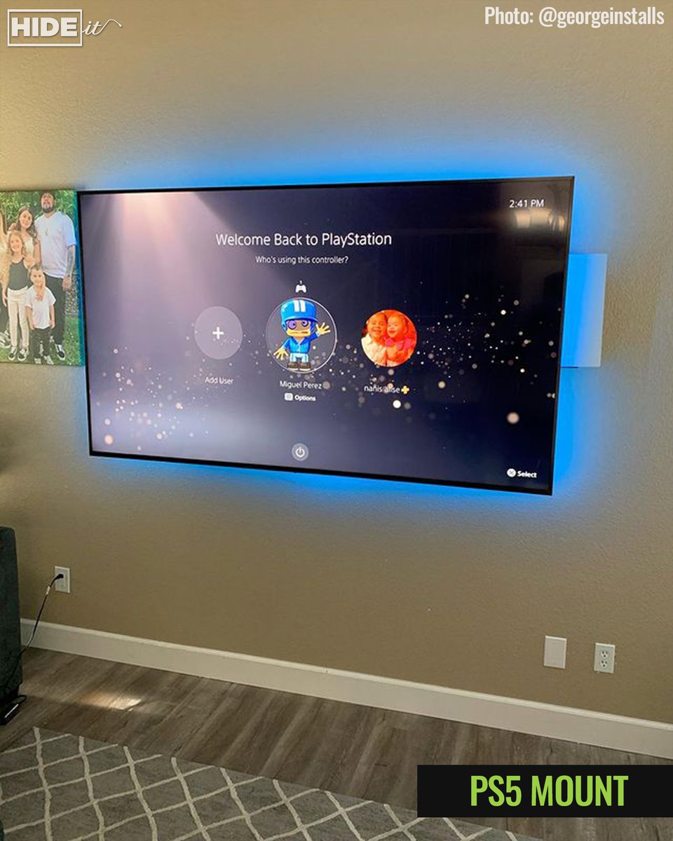 HIDEitMounts's tweet image. LEAVEit up to the team @georgeinstalls to GETit done the right way! They neatly mounted their customers PS5 for easy access + added organization. 🎮

HIDEit like a Pro! 👉l8r.it/4QXQ
Become a #HIDEitPro 📲 l8r.it/SdIb⠀⁠
⁠
⚒️: @hideitmounts for PS5 ⁠
