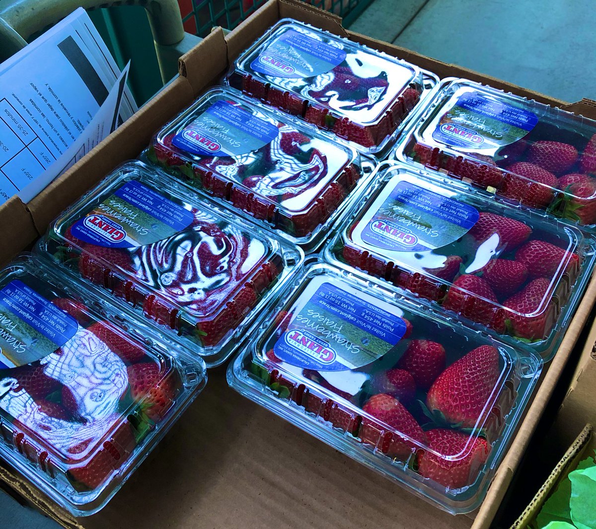 So grateful for our amazing partner @RevolutionFoods providing FRESH fruit for our kids with every meal. And today our kids and families @RocketshipEd each received a carton of  fresh strawberries!!! 🍓😁🍓