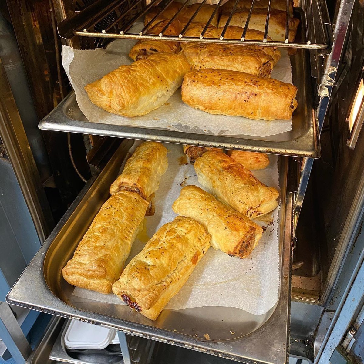 With the 'rule of six' now in place, and the ability to sit and enjoy a hot drink or a picnic in open spaces, we feel this is a good time to reintroduce our breakfast/snack takeaways.  So, from this Friday 1st April we will be open from 10am over the Easter Weekend!