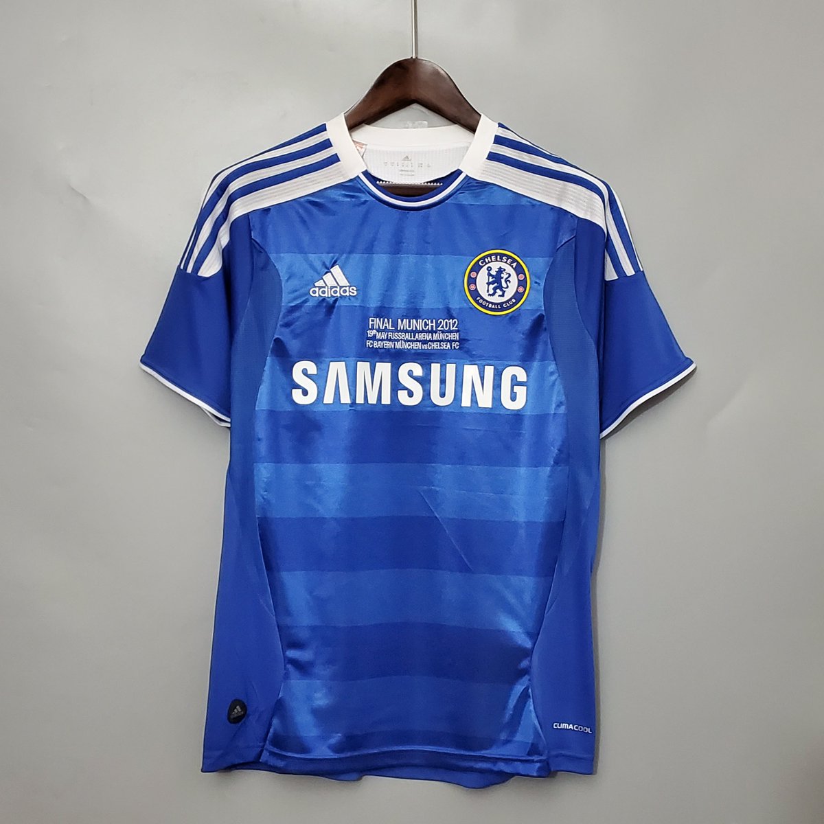 kitsdirectuk's tweet photo. Chelsea Champions League Final 2012 Winners Jersey 🏆 

£24.99

All Sizes Available ✅ https://t.co/VULeEEOM9l