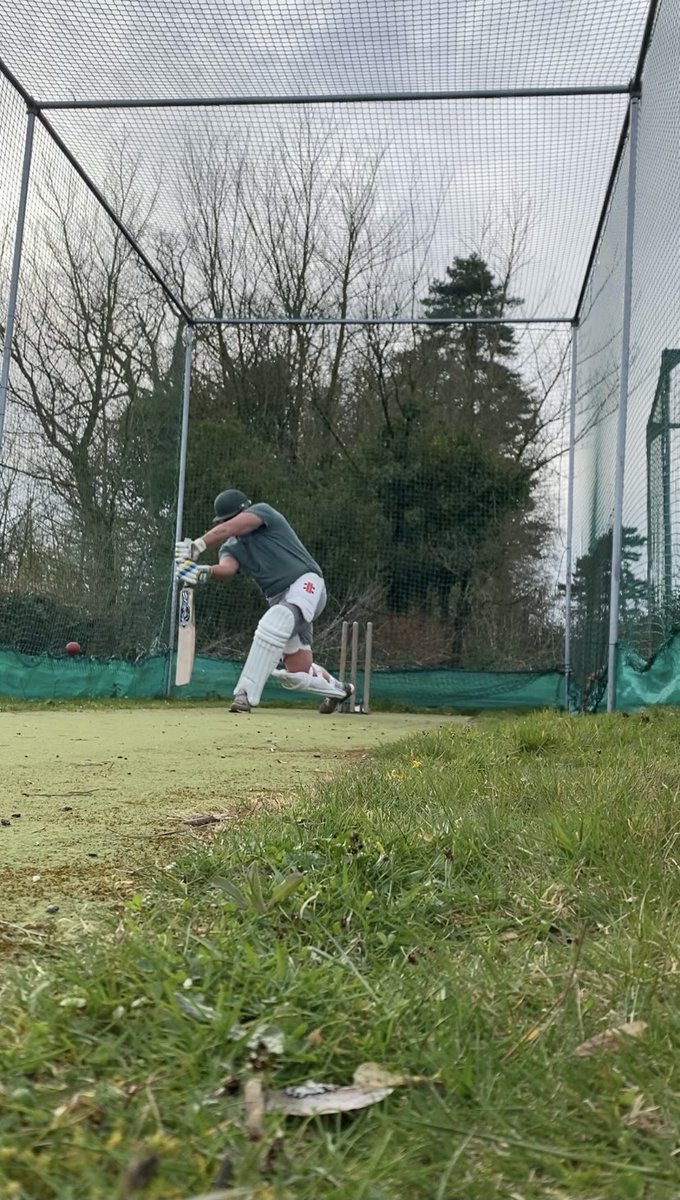 CrowcombeCClub's tweet photo. All of the shots from the man himself @chrisCLAV3Y. First net session ✅ #crowcombecc #crowcombe #combetrain https://t.co/YDub5C4Whp