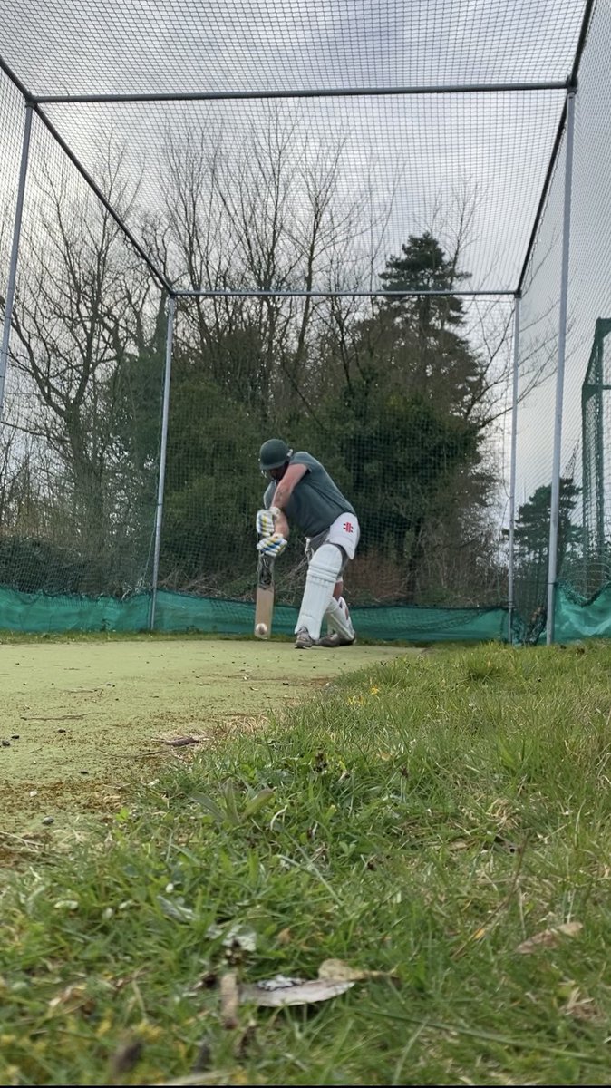 CrowcombeCClub's tweet photo. All of the shots from the man himself @chrisCLAV3Y. First net session ✅ #crowcombecc #crowcombe #combetrain https://t.co/YDub5C4Whp