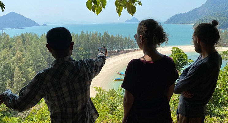 glpfilms's tweet photo. As the travel industry adapts to a post-pandemic world, sustainability must be its spine. But what core muscles need to be worked in order to support this spine? We break it all down for you in this article. #travel https://t.co/jKoP5s2B58 https://t.co/gZKj8oVaAu