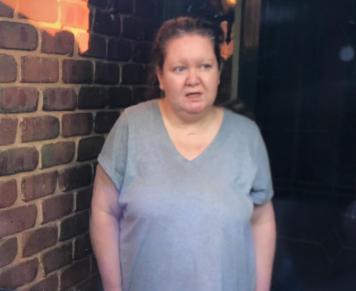 PatrickMajor_9's tweet image. Marden resident Rebecca Mussared has described the moment an intruder entered her Pitt St home just after 4.30am, demanding keys to her car. The man managed to steal her handbag, later located by Police. He remains on the run. @9NewsAdel