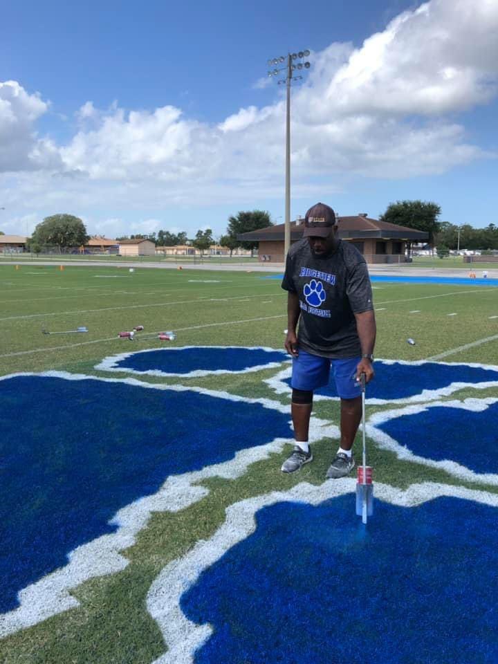 levineturf's tweet photo. So much time &amp; effort by volunteers goes into keeping these surfaces looking first class! We take pride in it, and need to have the support of the school board with our chemical applications and fertilizer programs! #SaveTheFields https://t.co/M0Ru9gjPo7