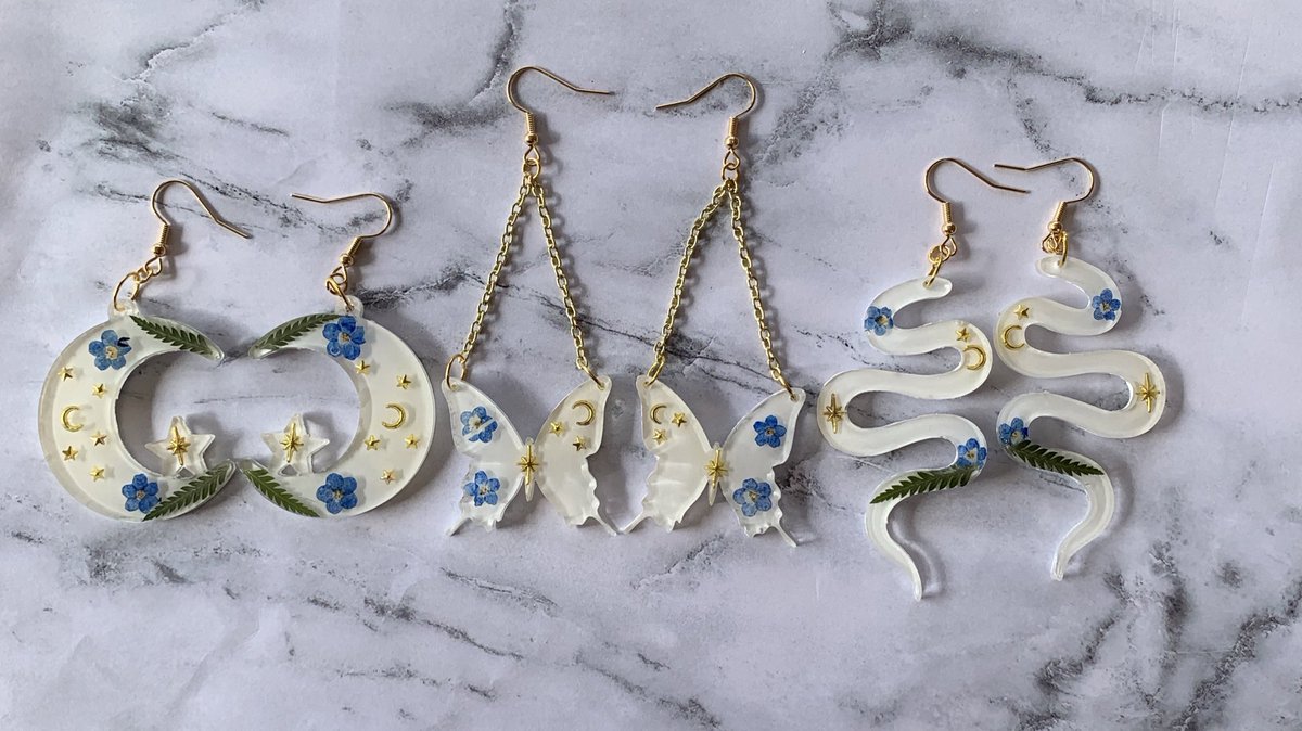 EandAshops's tweet photo. ⭐️3000 FOLLOWER GIVEAWAY⭐️

I can’t believe I have 3k followers! As a thank you I am doing a giveaway for this whole set of magical earrings🌙

-Rules-
•RT and LIKE this post!
•follow me @EandAshops 
•tag some friends! Each tag is a entry!

US only🥺 ends 4-06-21 https://t.co/mUEDztkbN0