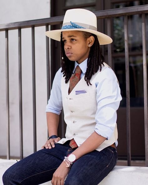 wearmnstrm's tweet photo. Lesbians have so many fashion options in 2021. Here's how you can incorporate some of this year's top trends into your wardrobe. 

https://t.co/9nmFuUU2vQ

#lesbianstyle #lesbehonest #lesbianlifestyle #lesbiancouples #lesbianfashion #lgbtqfashion #queerwomen #lesbian #styletips https://t.co/G69adMNvpp