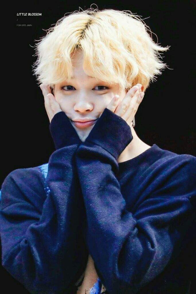 hobisbelle's tweet photo. Fluffy haired bts
like/rt if you agree 🤩 https://t.co/elhWAFwBS0