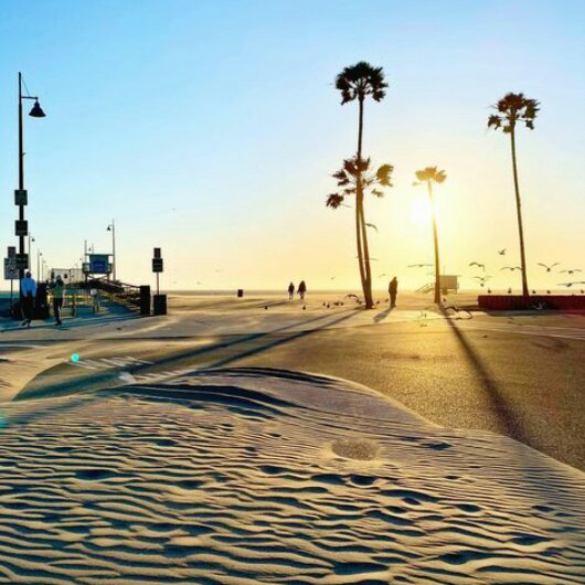 guardiaplanet's tweet photo. Time before sunset in Venice beach...
#planetearth #planetguard #nature #landscape #photo #travel #spa #trekking #camping #surfing #yoga #peace #life #hope #stillness #relax #harmony #shore #coast #seaside #beach #sunset https://t.co/HsjdrPlJyl