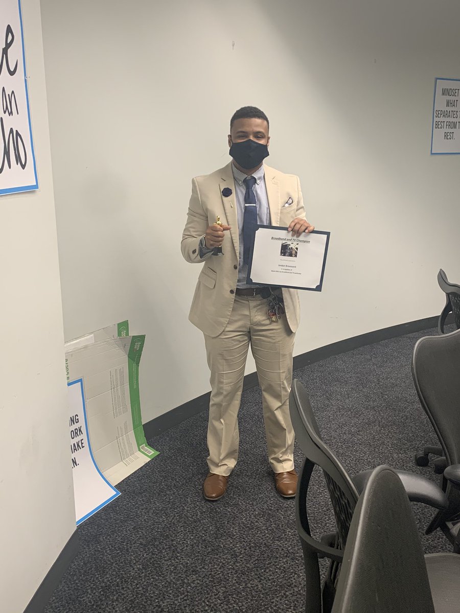 Wolfpack awards dress to impress! #wolfpack #att #winas1fam #nolimit24 #letswin <a href="/joshua206/">joshua20</a> <a href="/TLRashad4/">Tiwanda Rashad</a>