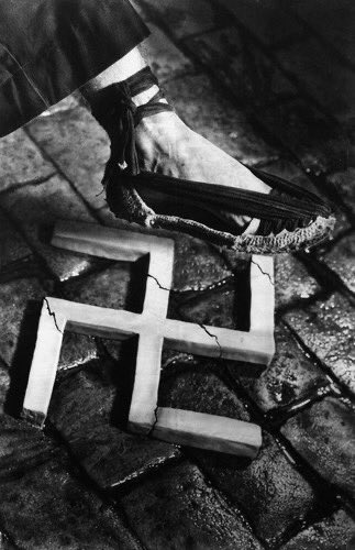 Gat-era. PV tweet media