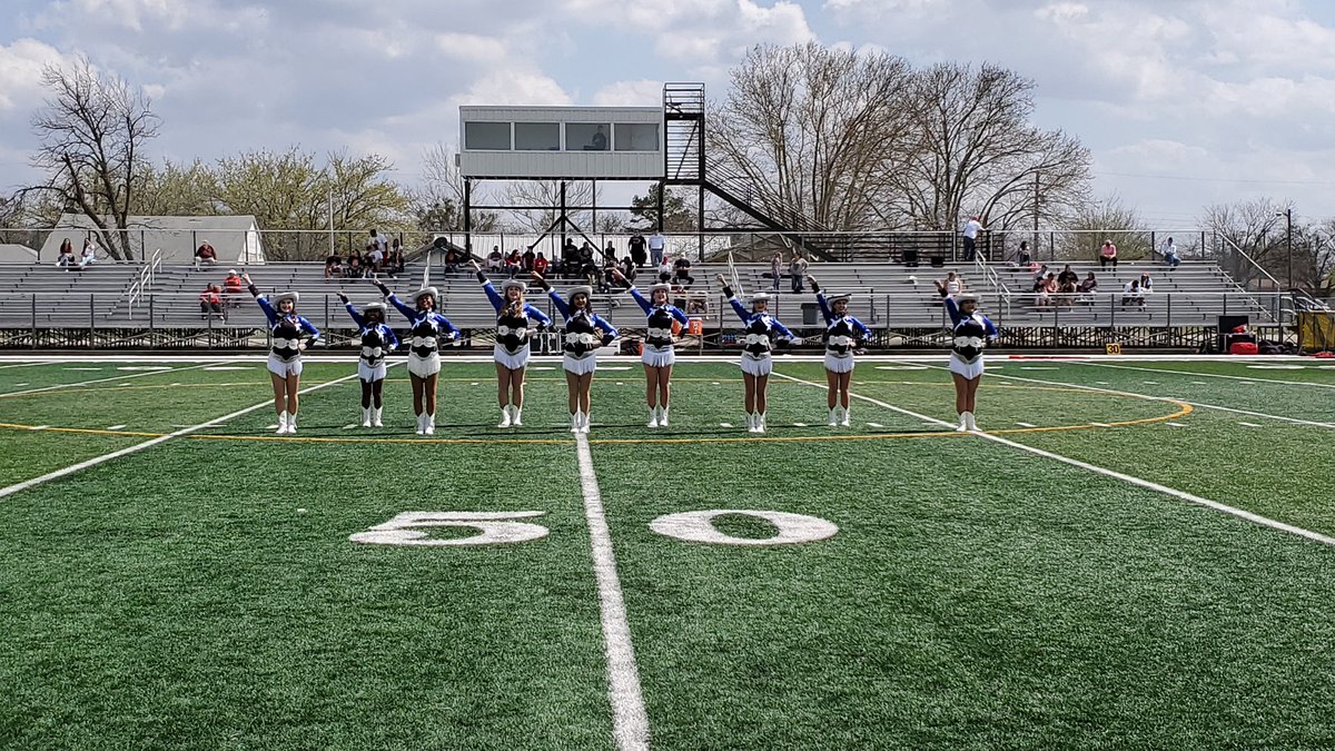 WranglerBelles's tweet photo. We loved getting to cheer on our Cisco Wrangler football team to a Wrangler victory at the season opener football game! It was so much fun getting to perform for Wrangler fans at halftime, with our high kick routine! Go Big Blue! ๐ #seecisco https://t.co/LSewBRdw9o