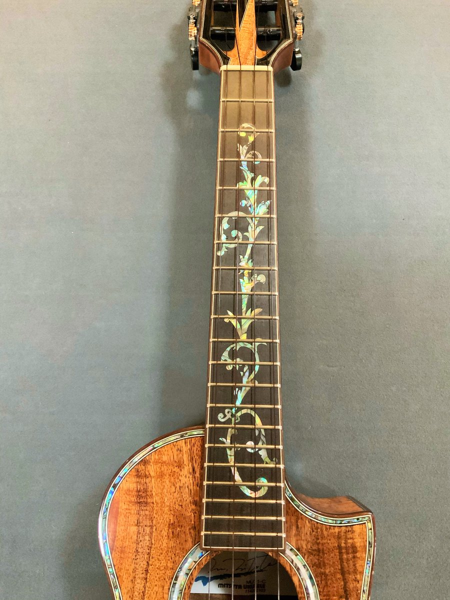 KIWAYA_uke's tweet photo. 希少性と品質でトップレベルの人気を誇る人気 #ビルダー #ミツタウクレレ 入荷です!
既に入荷を待たれていた方に即決頂いているので一般販売が出来ないのですが美しいウクレレ是非ご覧下さい
次回入荷が気になる方はお問い合わせ下さい♪
#ukulele #キワヤ #KIWAYA #MITSUTA #光田 https://t.co/VQE9WUle7e