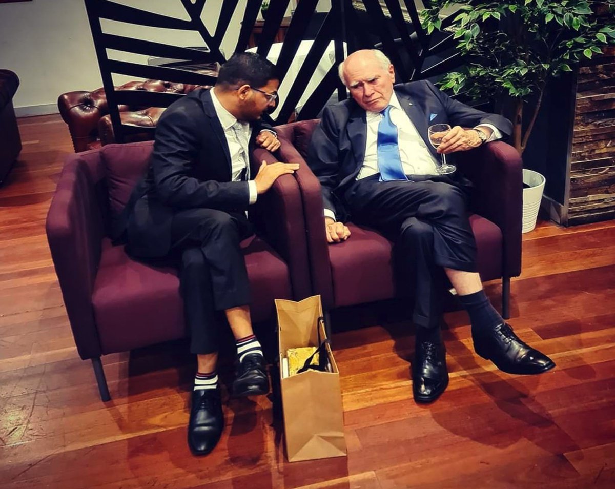 Macleay College tweet media