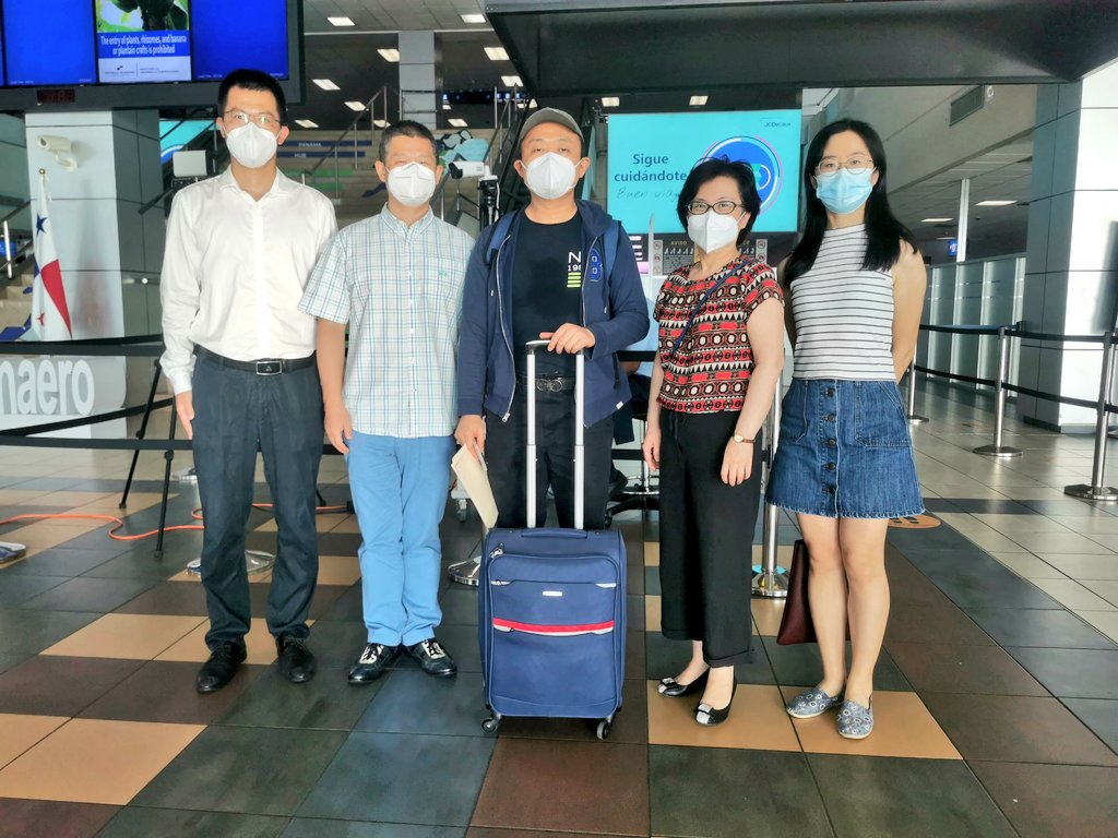 WangJianPaco's tweet photo. Despidiéndome de los amigos y colegas en Panamá, quiero presentar mis profundos agradecimientos a todos ustedes. Hasta pronto Panamá! Nos veremos amigos! 🤝🇨🇳🇵🇦 @weiasecas @MICIPMA @rmartinezdlg @AlvaroAlvaradoC @limyueng @Traficologo1 @JCasis25 @xabatis https://t.co/dqPnrGp4vZ