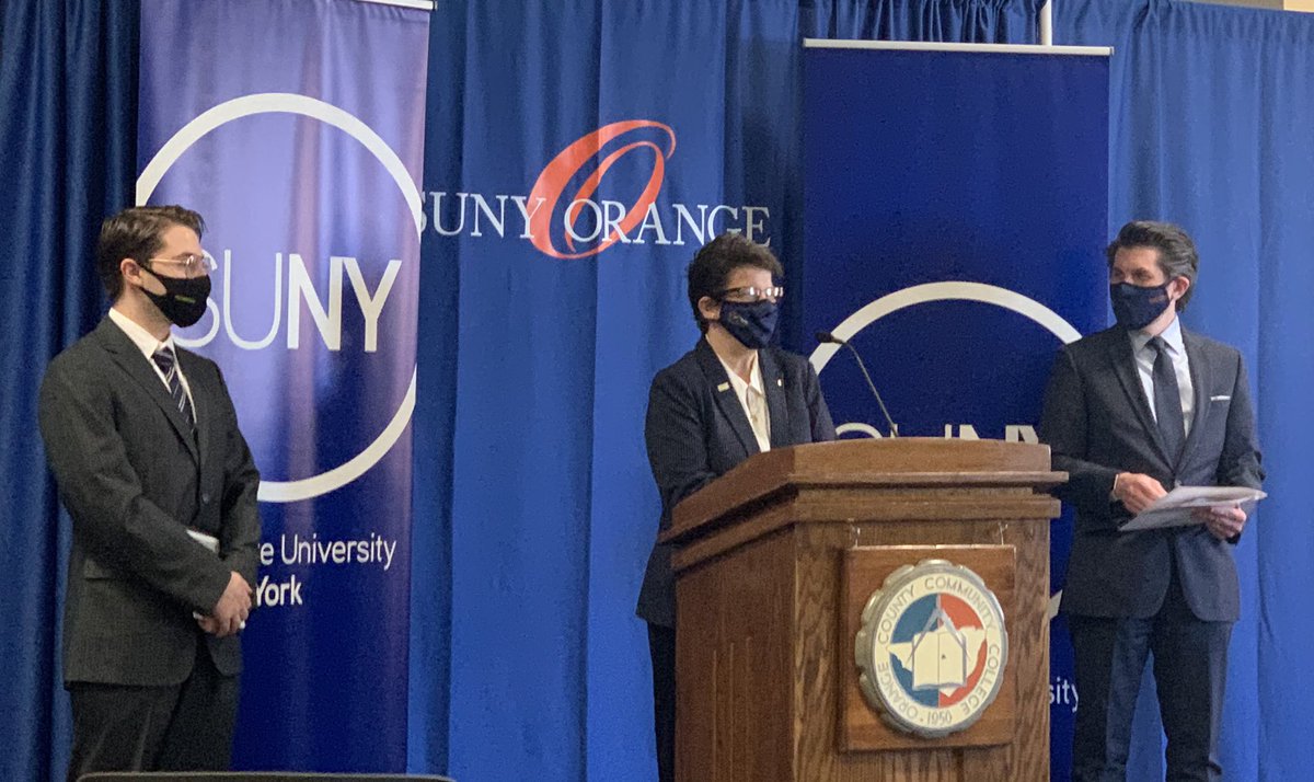 ehackman's tweet photo. We were #SOexcited to welcome #SUNY Chancellor, Dr. Jim Malatras to @SUNY_Orange today. Thank you, Chancellor, for taking the time to visit and listen, and for your support of our students’ learning and success #foodsecurity #SUNYTogether #SOEX https://t.co/ork0CWHwmL