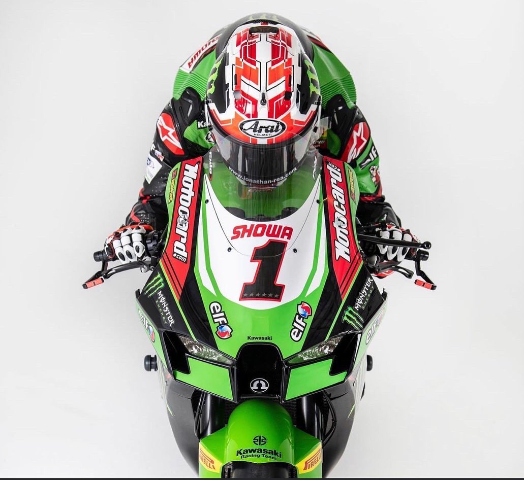 SebasPorto19's tweet photo. Nuevos Colores de la Marca que Viene Reinando Estos Γltimos AΓ±os en el @worldsbk π₯
@krt_worldsbk
Siempre #afondo @damonrelator π
Les Gusta Amigos?
#wsbk #kawasaki #teamgreen #moto #motorcycle #motorsport #keepushingforward
#argentina π¦π·
#SP19 https://t.co/BJvqADoLOC