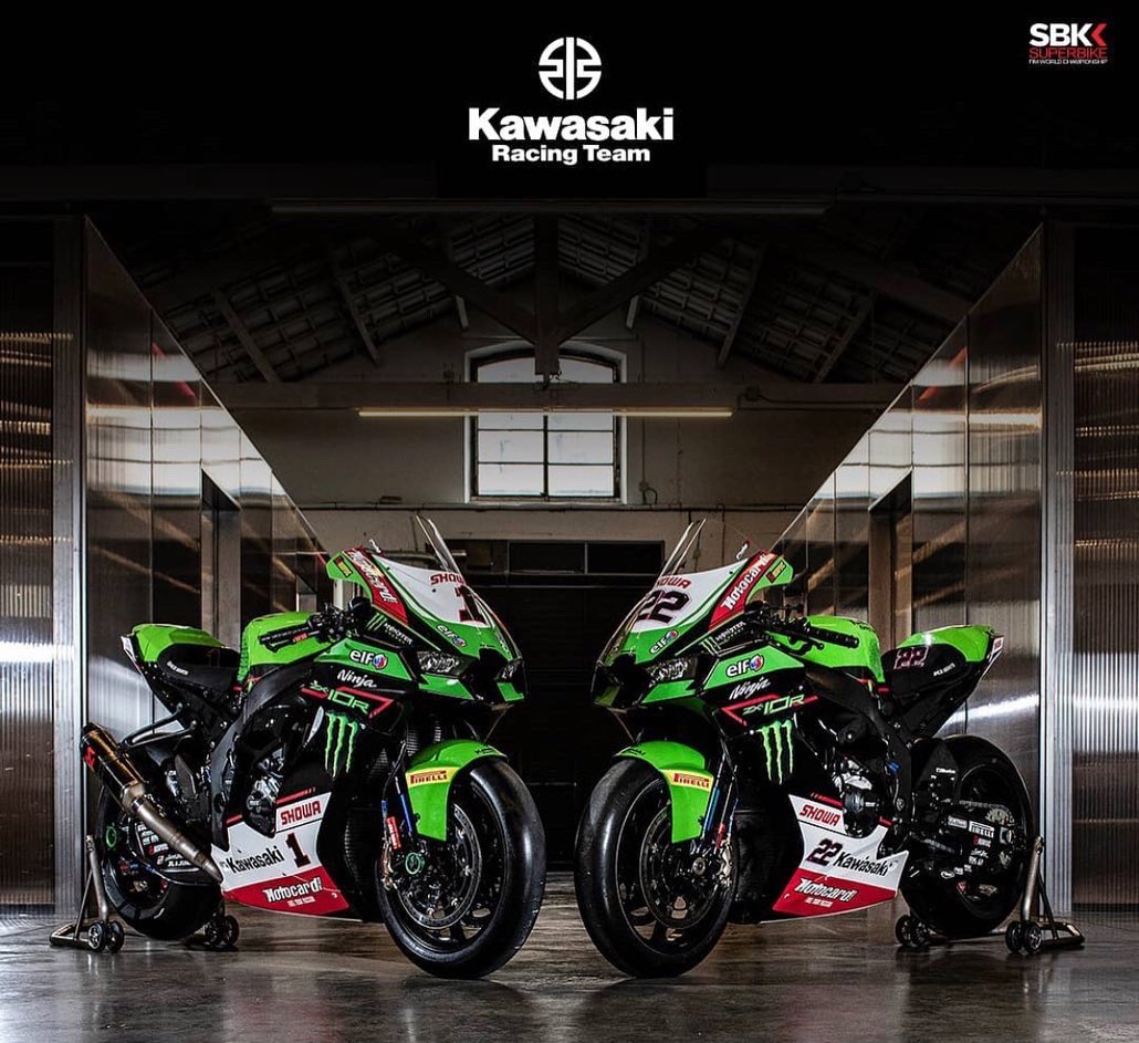SebasPorto19's tweet photo. Nuevos Colores de la Marca que Viene Reinando Estos Γltimos AΓ±os en el @worldsbk π₯
@krt_worldsbk
Siempre #afondo @damonrelator π
Les Gusta Amigos?
#wsbk #kawasaki #teamgreen #moto #motorcycle #motorsport #keepushingforward
#argentina π¦π·
#SP19 https://t.co/BJvqADoLOC