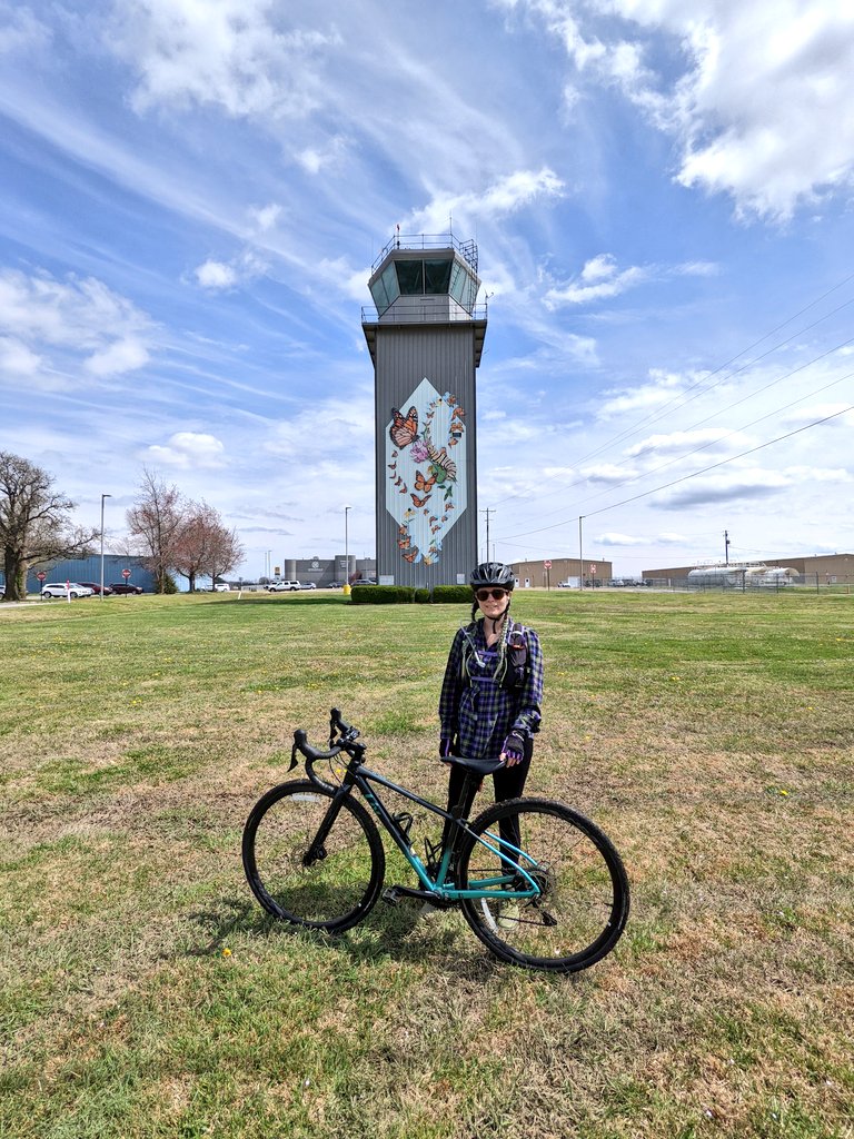 Longest ride so far! Lake Fayetteville to downtown Rogers and back! Stopped to get some @OnyxCoffeeLab in Rogers! 
#cycling #cyclinglife #razorbackgreenway #rogersar #fayettevillear #springdalear #LivCommitted @LivCyclingWorld #LivAvailAR #getoutside #goride #tuesdaymotivation