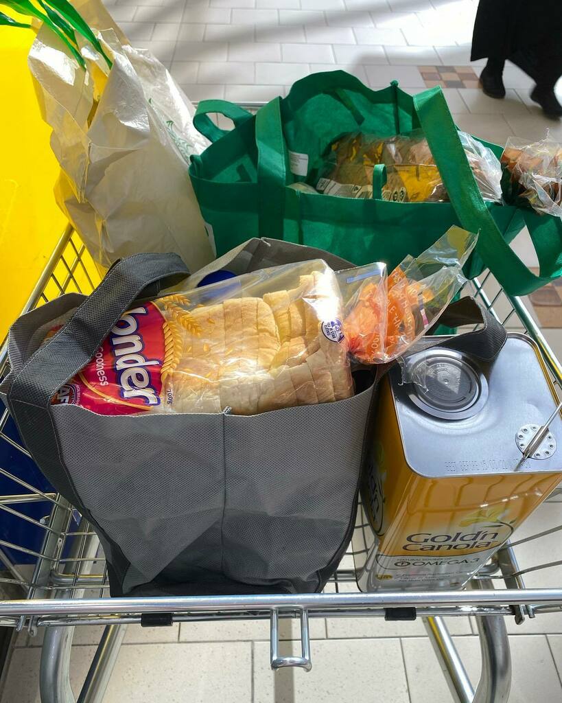 hosanna_catallo's tweet photo. Well, shopping done. Now weβre home π #shopping #food #iphone11camera #iphone11photo #iphone11pic #iphone11shot #iphonecamera #iphonephoto #iphonepic #iphoneshot #nosquares #instapost #instagramcom #like4likes https://t.co/povpLiedkk https://t.co/cGCkbxofNF