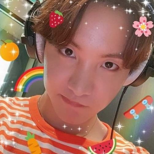 HopeJunni's tweet photo. #NuevaFotoDePerfil https://t.co/sHPPQtnDSM