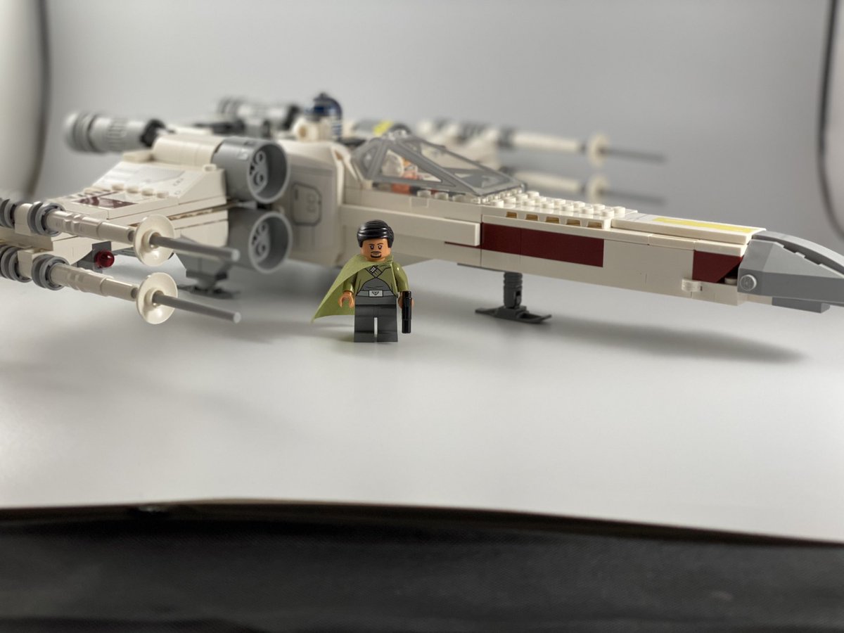 LEGOalliance's tweet photo. Some recents! More #StarWars #LEGO shoots on insta. https://t.co/oWGhOhtDMk https://t.co/Hj6aZsp71m