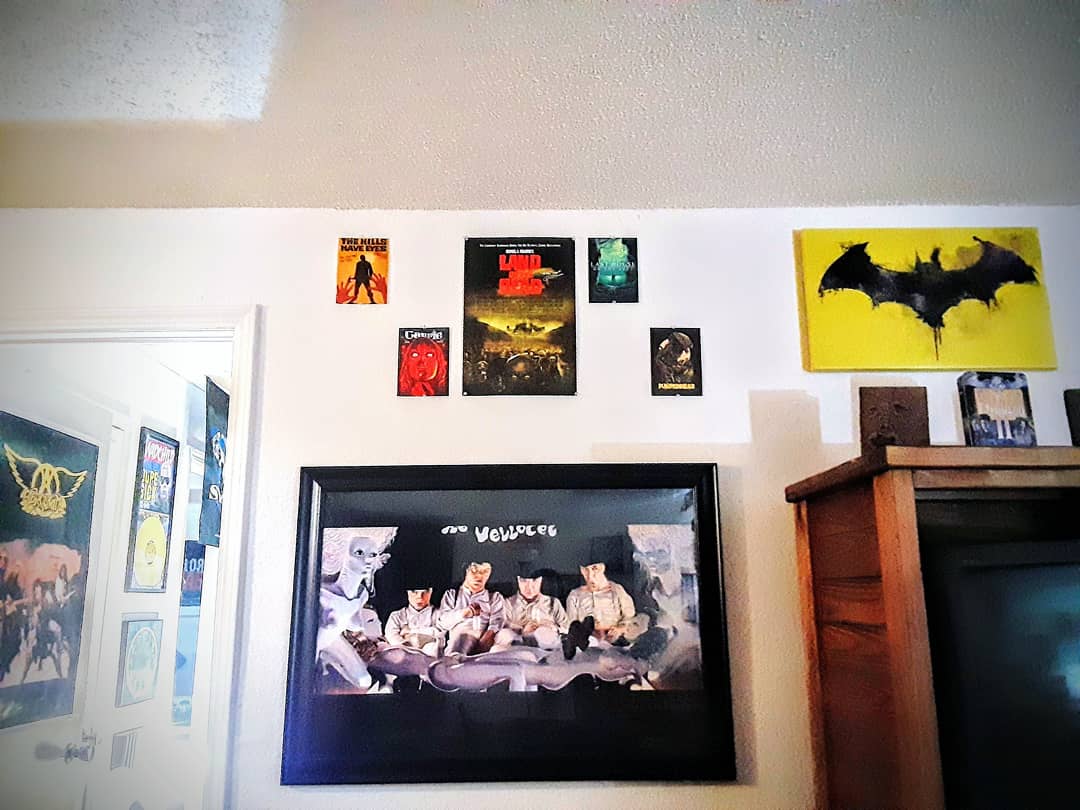 NothingElse_MC's tweet photo. I'll never forget the first time I saw this film. And if you've ever seen it, you won't either.🍶

#MovieCulture #MoviePosters #MovieDecor #PopCulture #PopCultureArt #WallArt #ClockworkOrange #AClockworkOrange #Droogs #MilkBar #UltraViolence https://t.co/0jpDvNqL9f