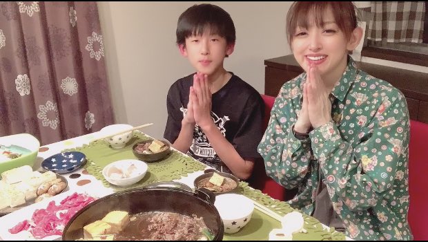 花井養鶏場のtwitterイラスト検索結果