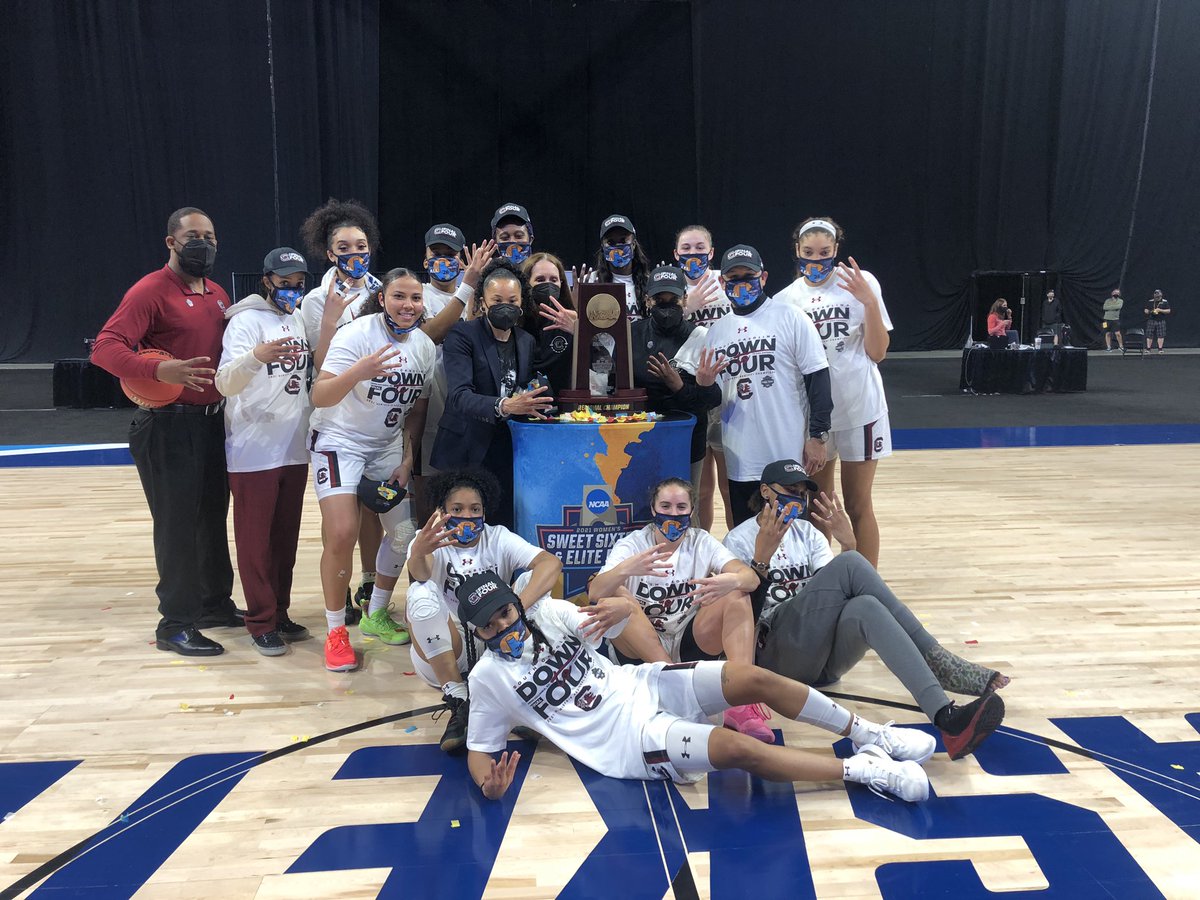 GamecockWBB's tweet image. You see that right? FINAL FOUR!!!’
