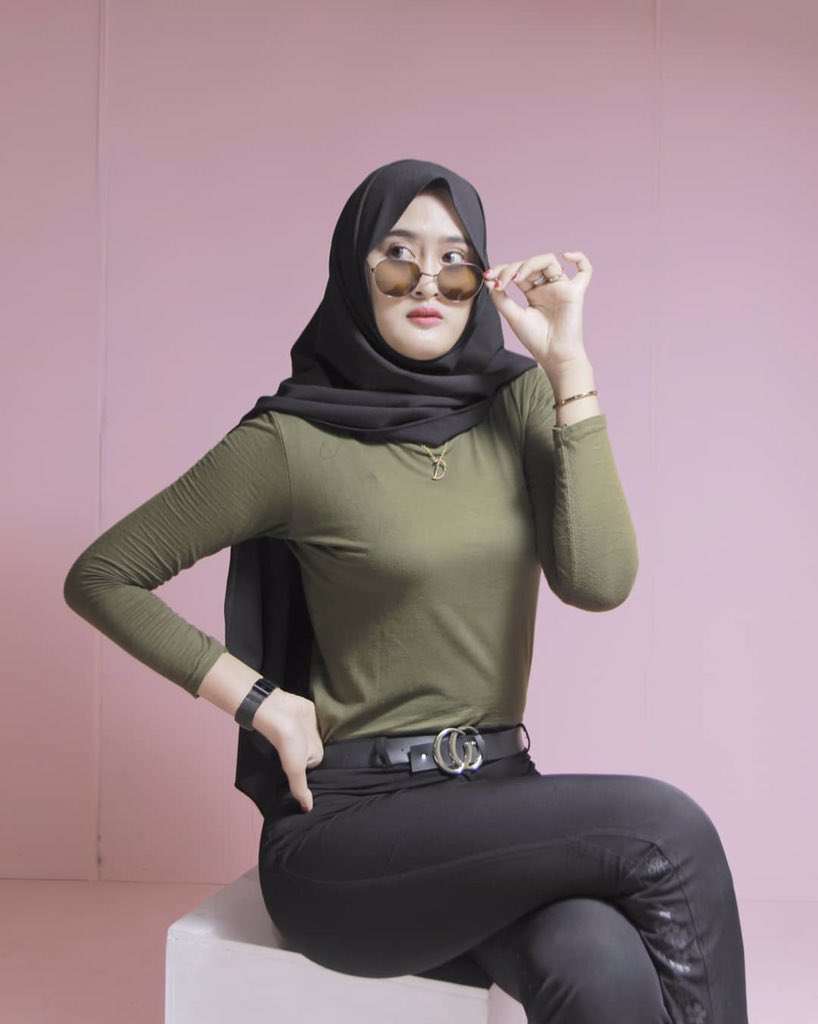 jilboob lover on Twitter: "Muslimah juga boleh bergaya #MuslimWomensDay