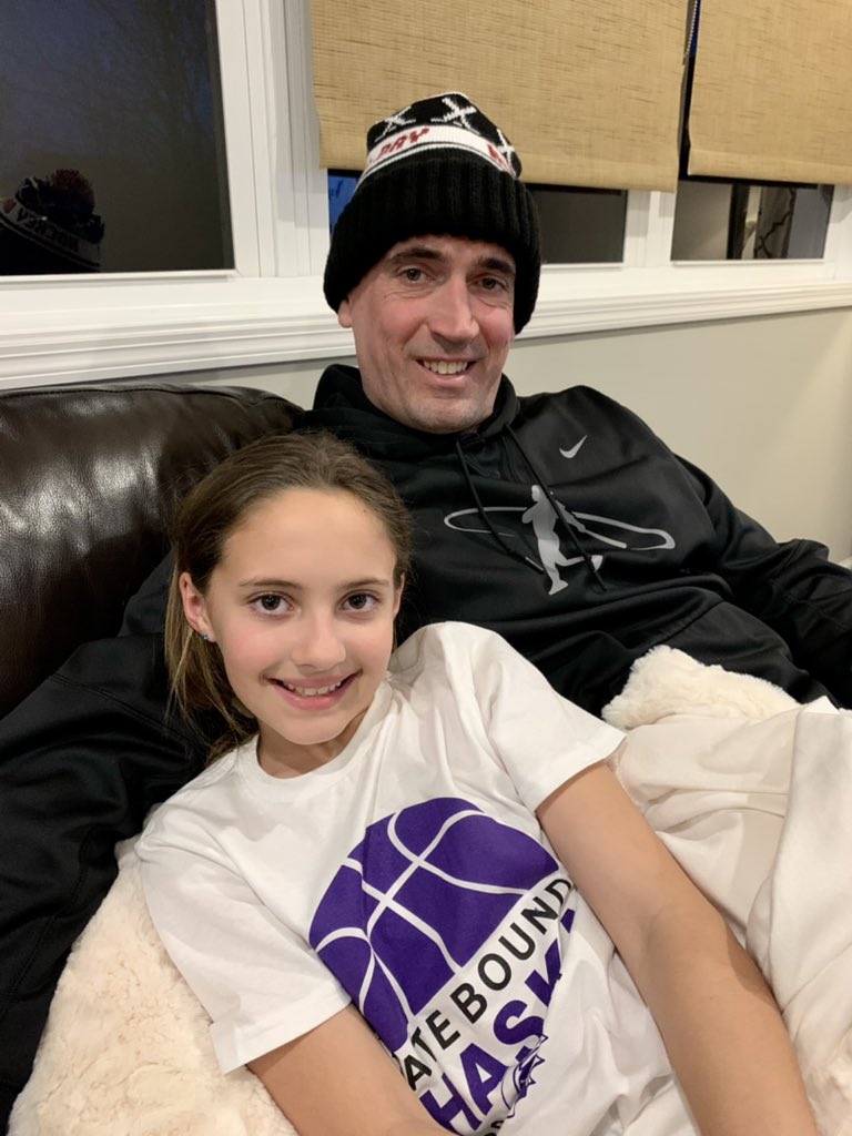 MarneyGellner's tweet photo. The birthday-palooza continues 🥳 Celebrating our 11-yr-old and Dad today 🎂🎈🎉 #somuchcake #birthdaybuds https://t.co/XZxHOXYaWE