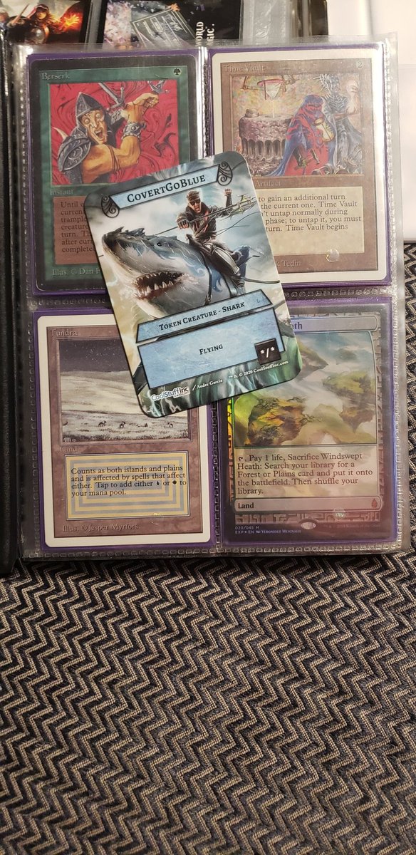 FarmersagentJJQ's tweet photo. @covertgoblue the one in best of one is in good company, @CoolStuffInc #Sharkweekandahalf #coolstuffinc #sharktoken https://t.co/bi5XLZHbZN