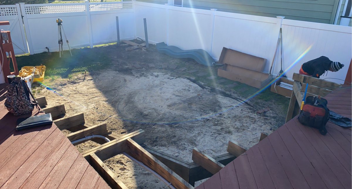 sparklepoolsli's tweet photo. For us, it’s all about the process.  The finished product will always be that much better when you pay attention to detail throughout the process.  We strive to leave every yard to our highest standard.

 #abovegroundpool #longislandpools #tuesdaythoughts #tuesdayvibes https://t.co/bia2Vv2WiI
