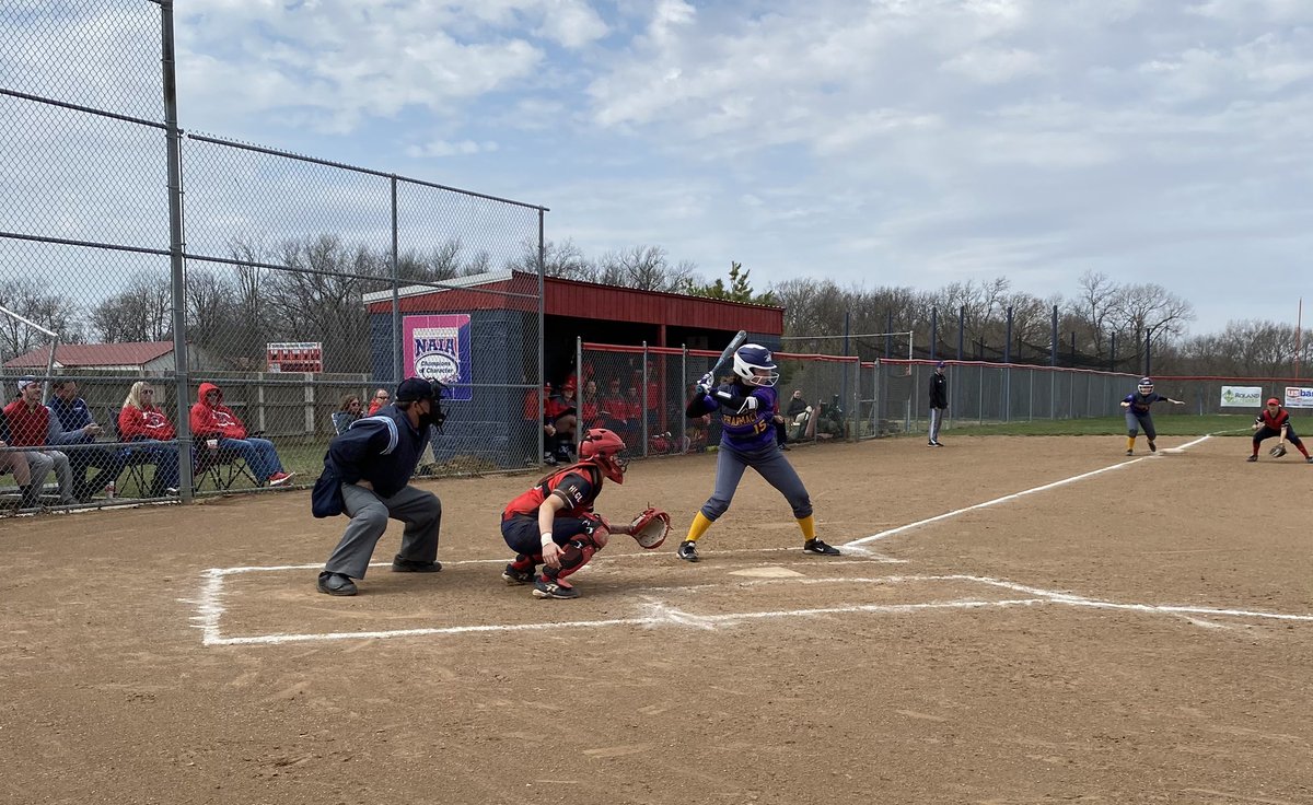 jenlwright's tweet photo. Congrats to Lauren Wright  @lauren5wright on breaking the St. Louis College of Pharmacy softball all time career hits record🥇So proud of her huge accomplishment 🤩💖 https://t.co/smCeVNa1Qa