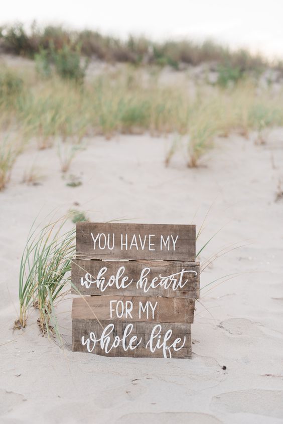 WeddingsTAS's tweet photo. Beautifully simple and heartfelt sign. ❤️❤️❤️ #WeddingsTasmania #WeddingPlanning #Engaged 
📷|Pinterest https://t.co/XCt0ON5WNb