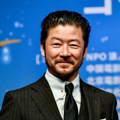 IntoFilmverse's tweet photo. Mark Gill is set to direct 'Ravens (The Many Deaths of Masahisa Fukase)', starring Tadanobu Asano as the Japanese photographer Fukase, Toby Kebbell, and Kumi Takiuchi.
(Source: https://t.co/ktWQO1Hgiu)
#MarkGill #TadanobuAsano #MasahisaFukase #TobyKebbell #KumiTakiuchi #biopic https://t.co/Kflazsegg2