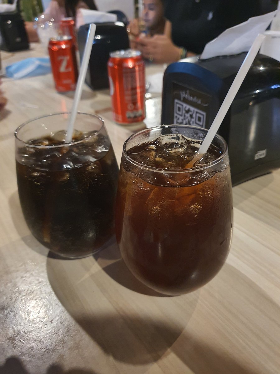 Quien quiere té frío Yummi!!😋 Y a ustedes que bebida les gusta?