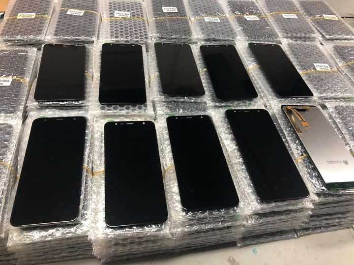 BunnyZeng's tweet photo. Factory price Fast delivery iPhone Samsung Huawei LCD screens✌✌ 
welcome to order🤗🤗
WhatsApp/wechat:+8618124078768 https://t.co/kRLmsaW1Tq