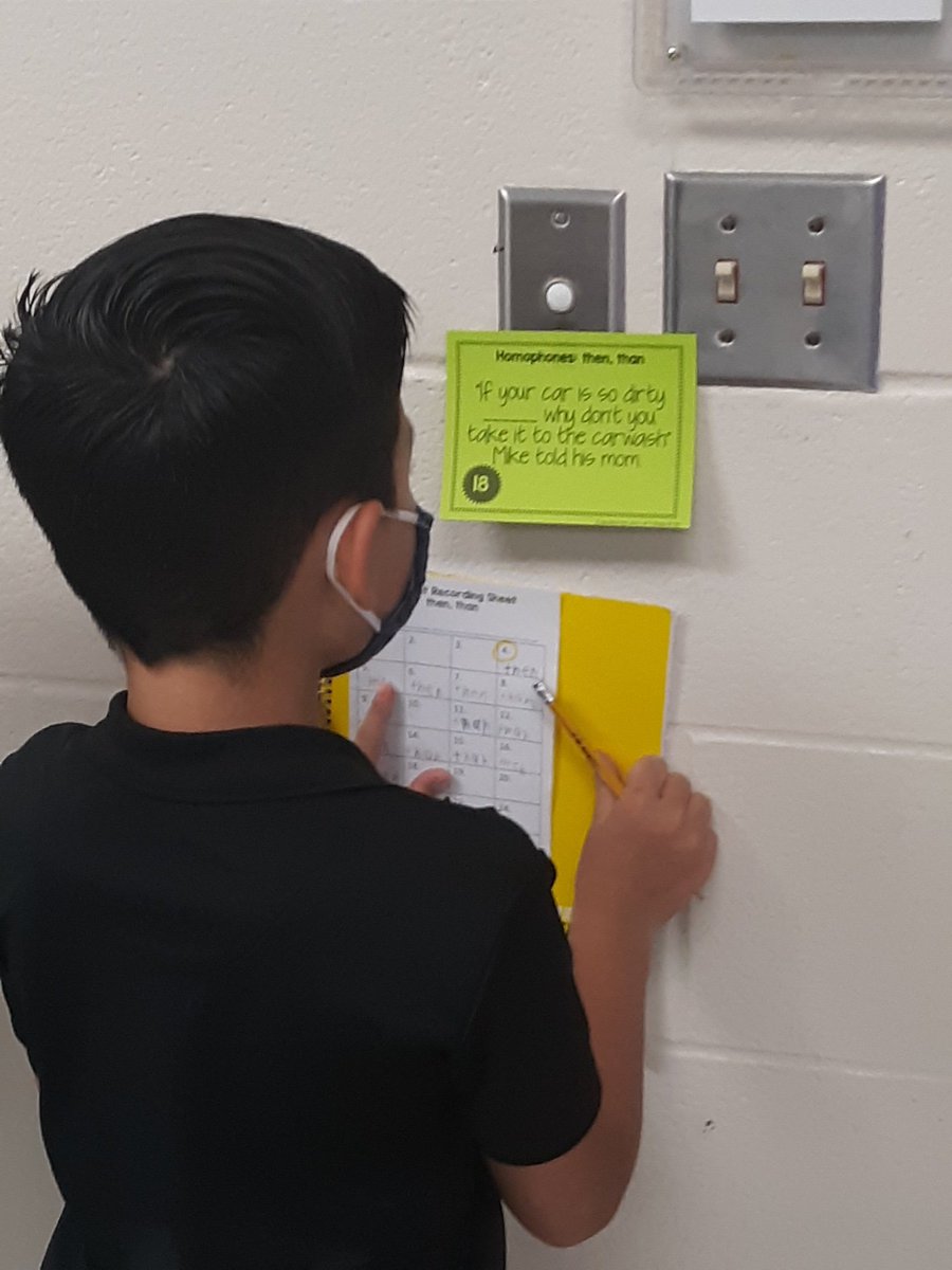 es_luther's tweet photo. Love the great strategies our teachers are taking to create success for our scholars. Way to go Mrs. Janina Perez!! #4thgradewriting @r0hernandez @JohnAPrezas @IHeartCKH https://t.co/CcNA41gDQQ