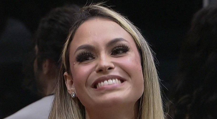 nanarude's tweet photo. quando eu mando mensagem no grupo errado #BBB21 https://t.co/7QsGiR86CF