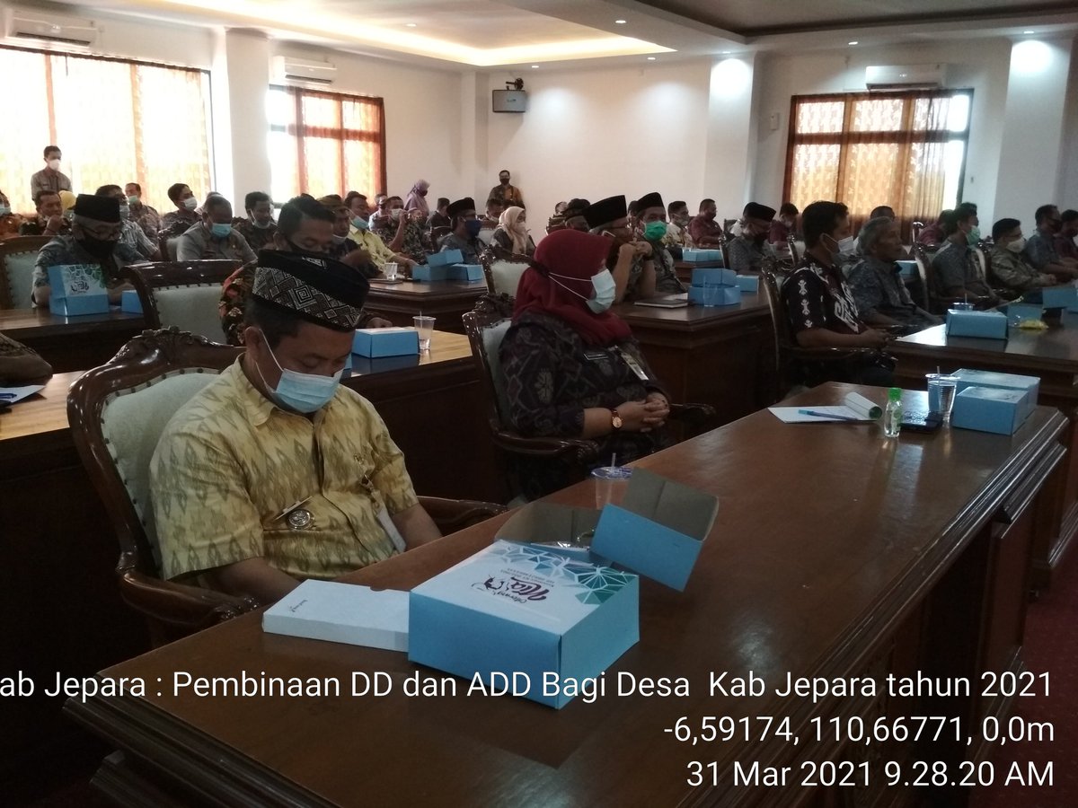 Adibakrom3's tweet photo. Pembinaan ADD Dan DD Bagi Desa Se- Kabupaten Jepara Tahun Anggaran 2021
@jokowi 
@halimiskandarnu 
@fachrilabalado 
@kemendesa
@tppkemendes
@ganjarpranowo
@tppijateng https://t.co/3COTt9My1w
