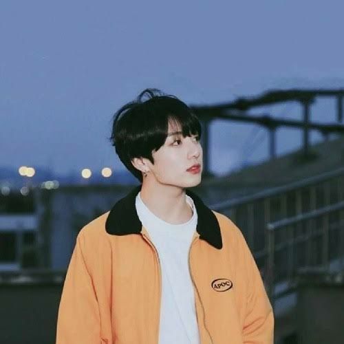 HobisSprite19's tweet photo. @bts_bighit Jungkook ahhh I love you so much 💜 💜 💜 https://t.co/T1E2SusS0m