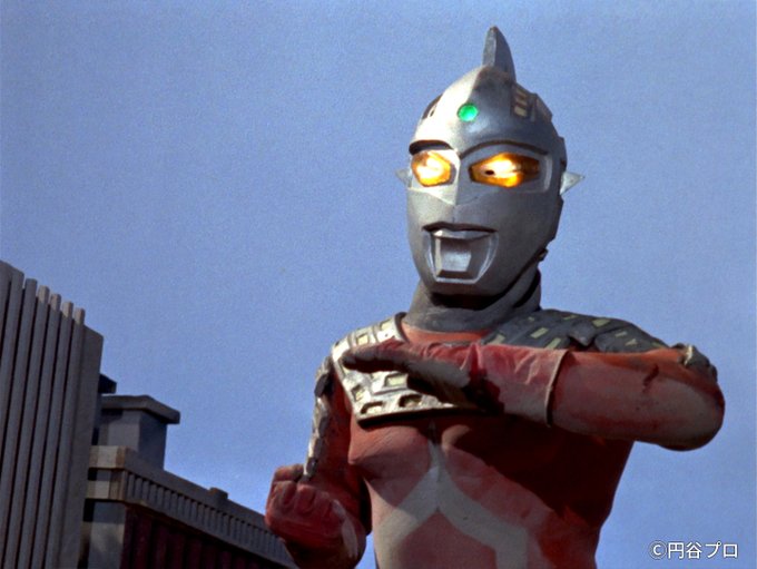 モロボシ ダンが来るまで 暇でテレビを見てるメトロン星人 ウルトラセブン
