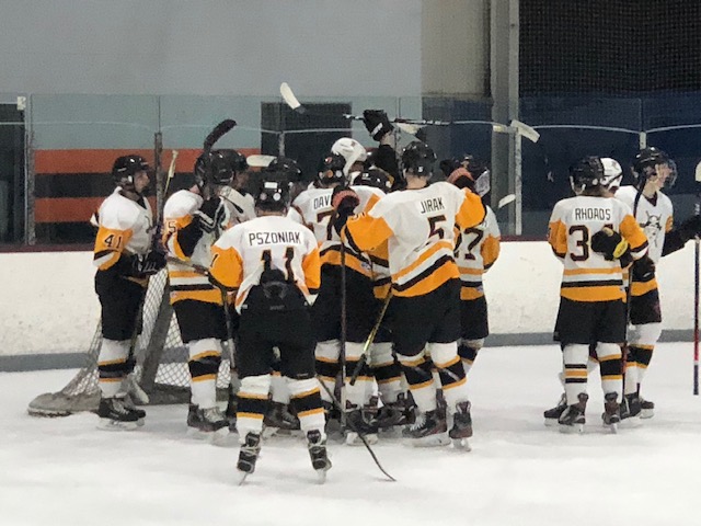 Interbucshockey's tweet image. Bucs defeat St Marks 8-2 to move on to the Championship. Goals from Linker, Brydges, Jirak, Esposito, Rhoads and Caldwell. Chubb in the net for the win.
