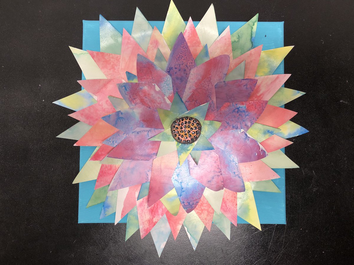 AmyMoreland7's tweet photo. 3 more projects ready for @LincolnK8PPT #lincolnonlineauction2021 next week. #firstgradeartists learning watercolor techniques while making secondary colors. #arteducation #535art @LincolnK8School @Lincolnk8gr1 https://t.co/ml9CP1AzT9