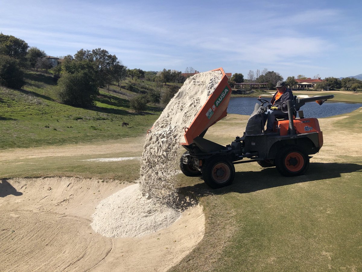 RubyAgronomy's tweet image. Just finished up a course wide bunker project, 400 tons of sand added to all 86 bunkers. Many thanks to DHR construction, great results, better people